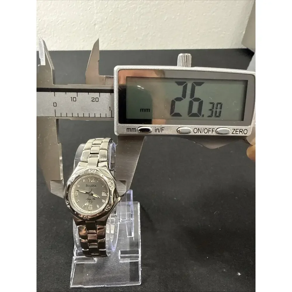 2001 Women’s Bulova Marine Star 96M25 Wristwatch New Battery Good Shape! (B11)